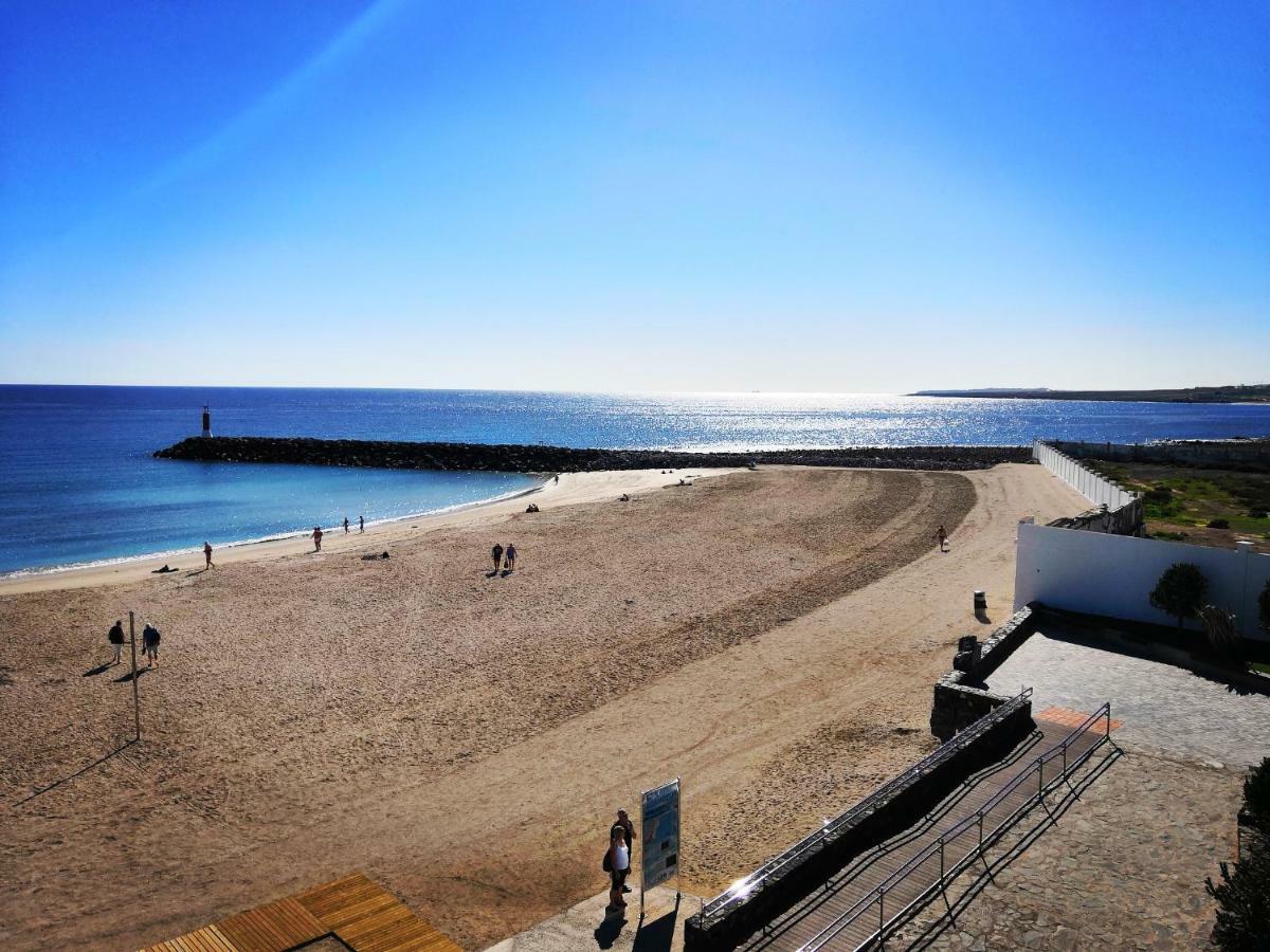 A 20 Metri Dalla Spiaggia 罗萨里奥港 外观 照片
